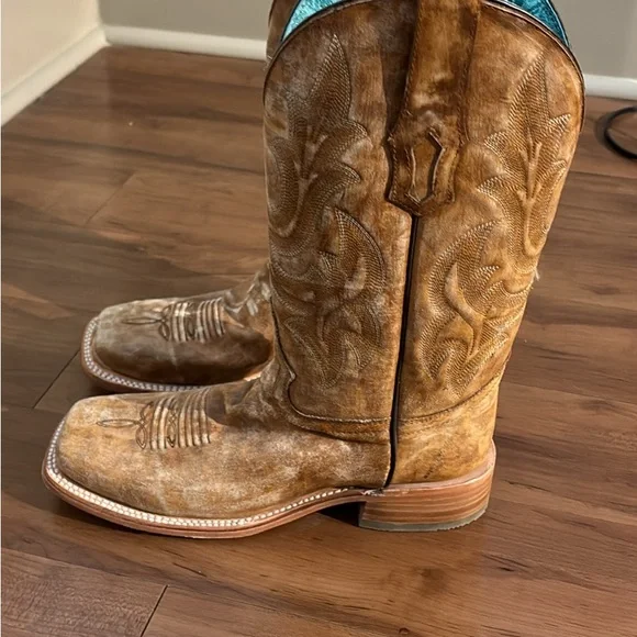 Corral Women’s Boots - 9 - Picture 2 of 3